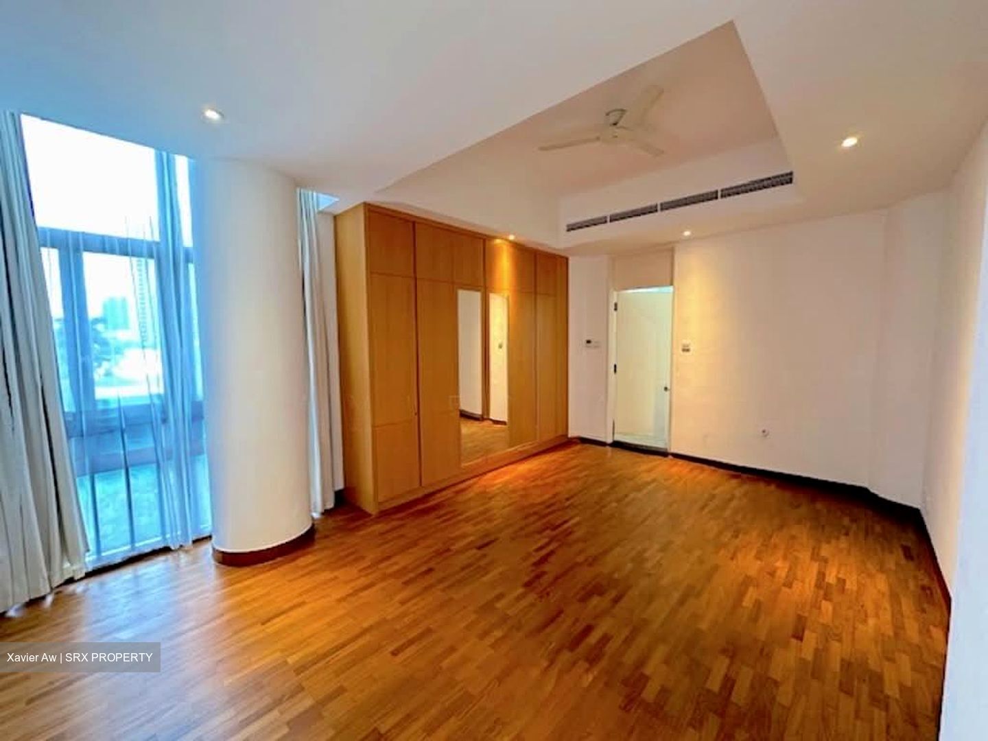 The Colonnade (D10), Condominium #539158311